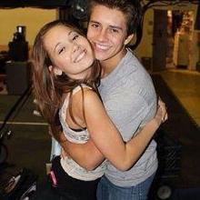 Yes I ship Billy Unger and Kelli Berglund