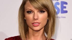 TAYLOR! TAYLOR!
