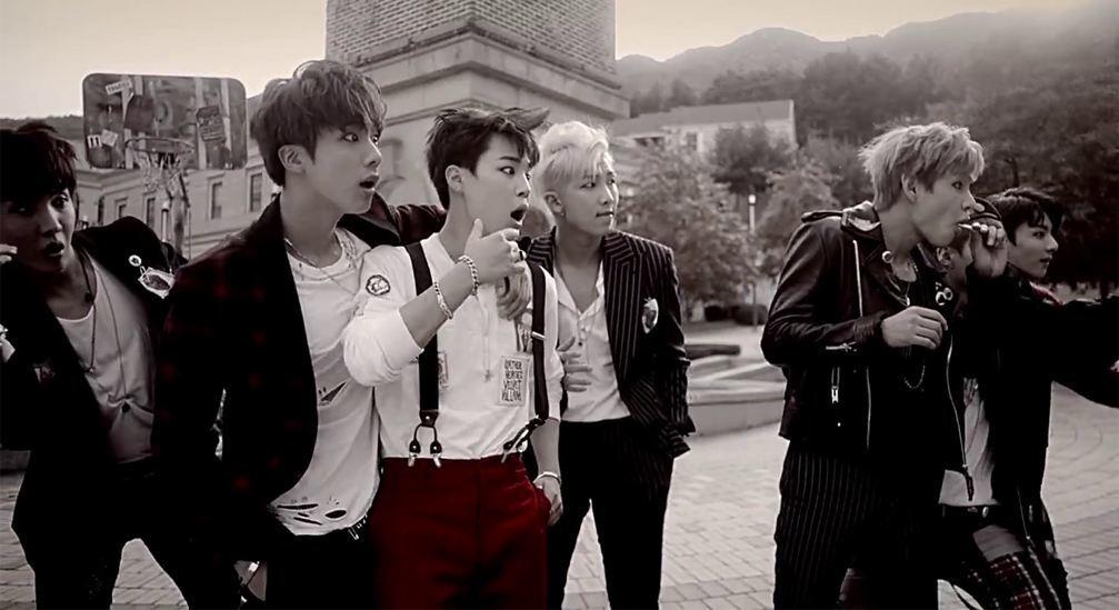 War of hormone War of hormone