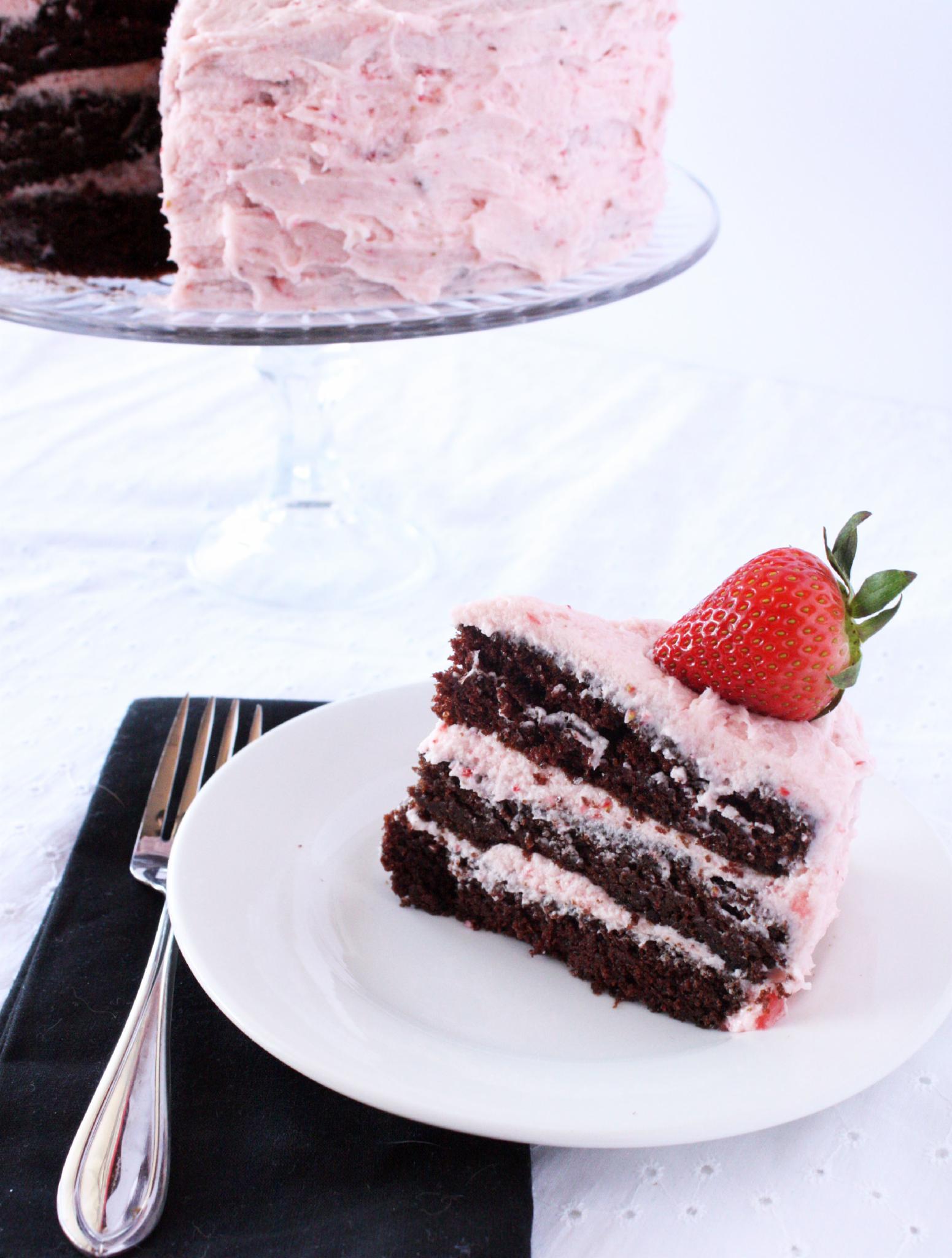chocolate cake with strawberry frosting chocolate cake with strawberry frosting