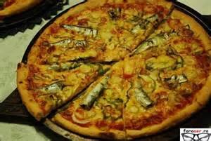 Sardine/some other fish pizza topping Sardine/some other fish pizza topping