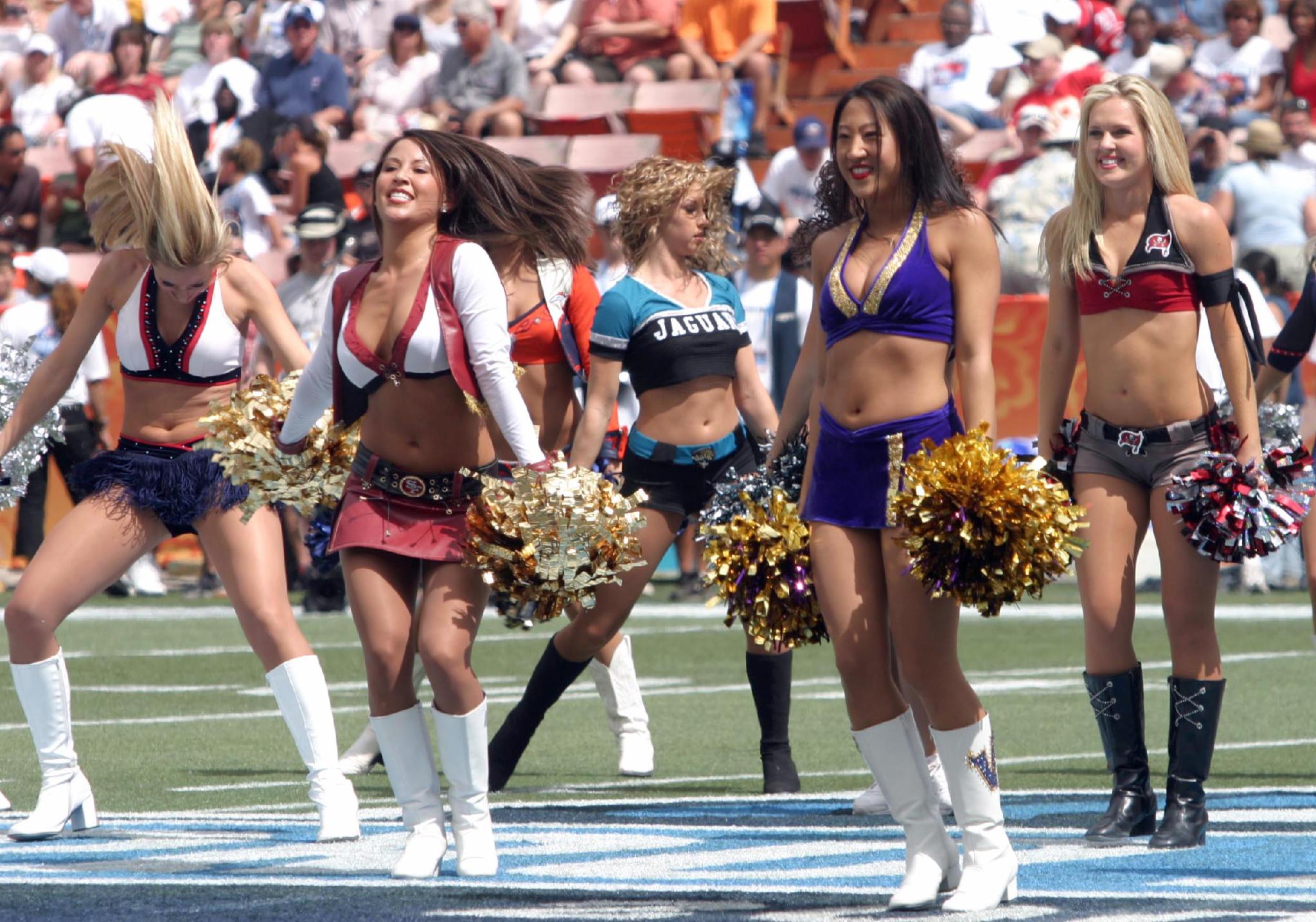 Cheerleading Cheerleading