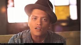 Bruno Mars and Kelly Clarkson Bruno Mars and Kelly Clarkson