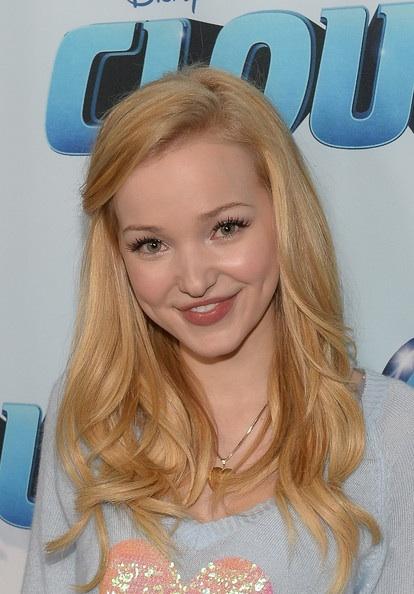 Dove Cameron! Dove Cameron!