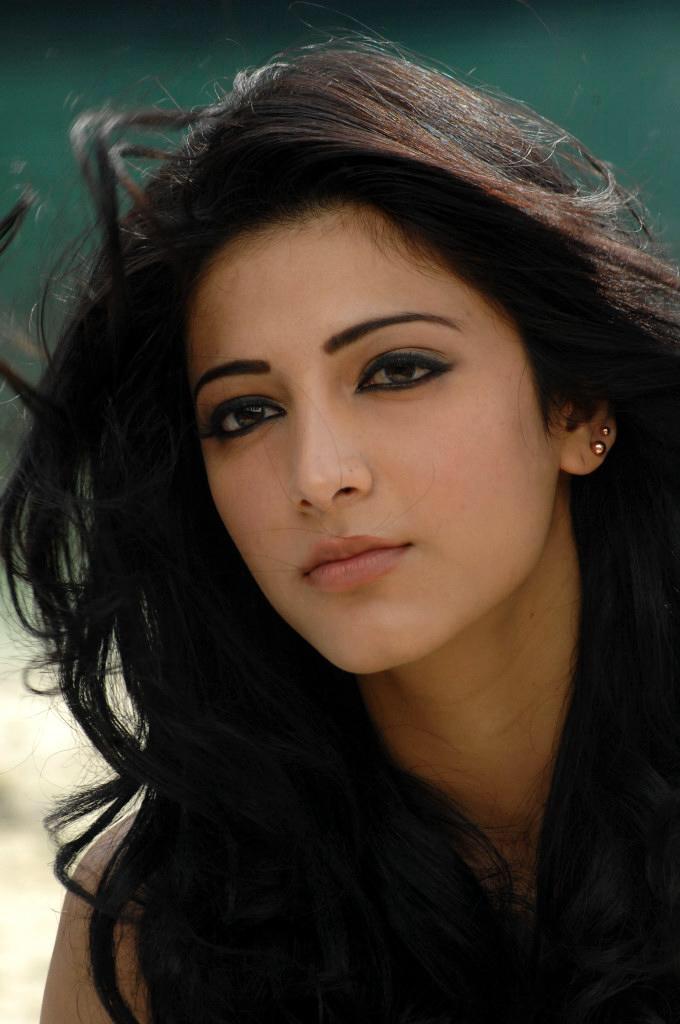 Shruti hassan Shruti hassan
