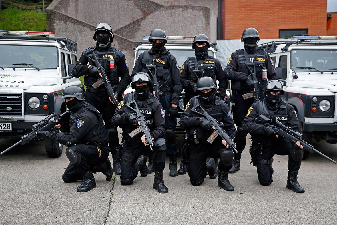 SWAT SWAT