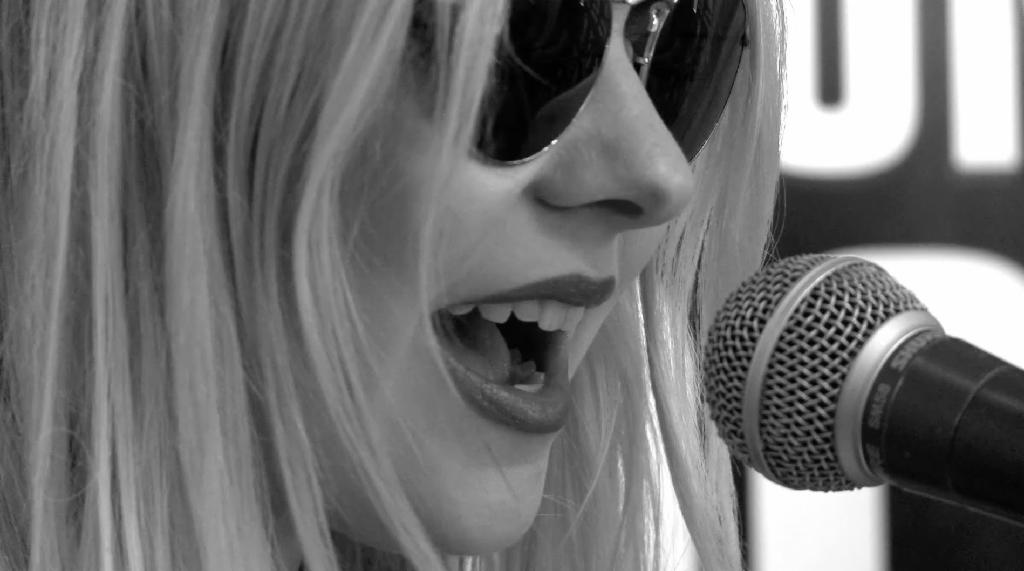 The Pretty Reckless - Heaven Knows (Live at WAAF) The Pretty Reckless - Heaven Knows (Live at WAAF)