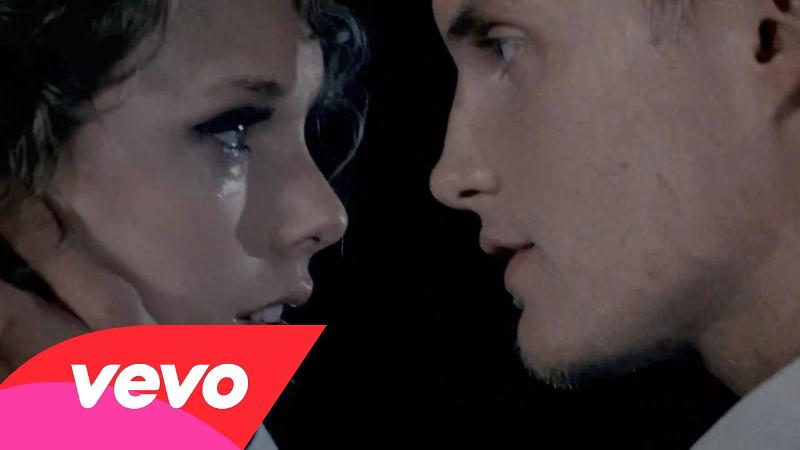 Taylor Swift - Mine Taylor Swift - Mine