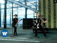 Green Day - American Idiot [OFFICIAL VIDEO]
