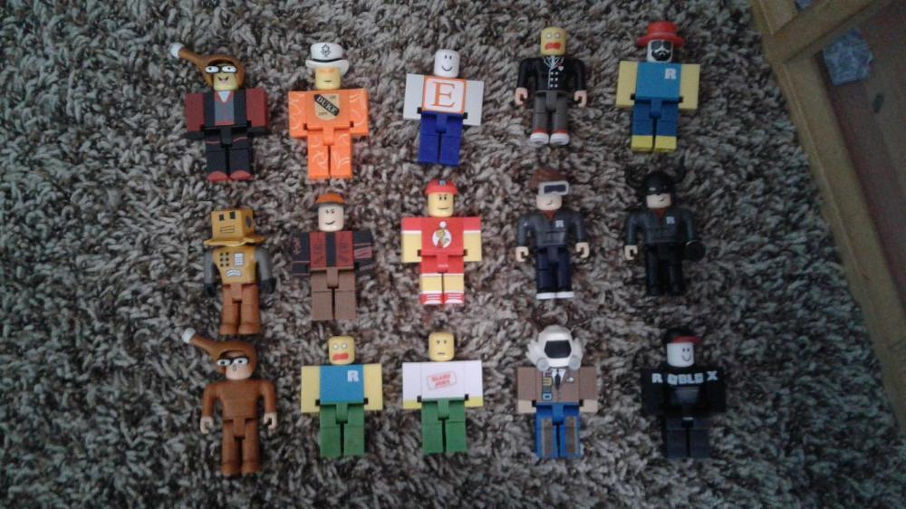 Which of my Roblox figures are you?