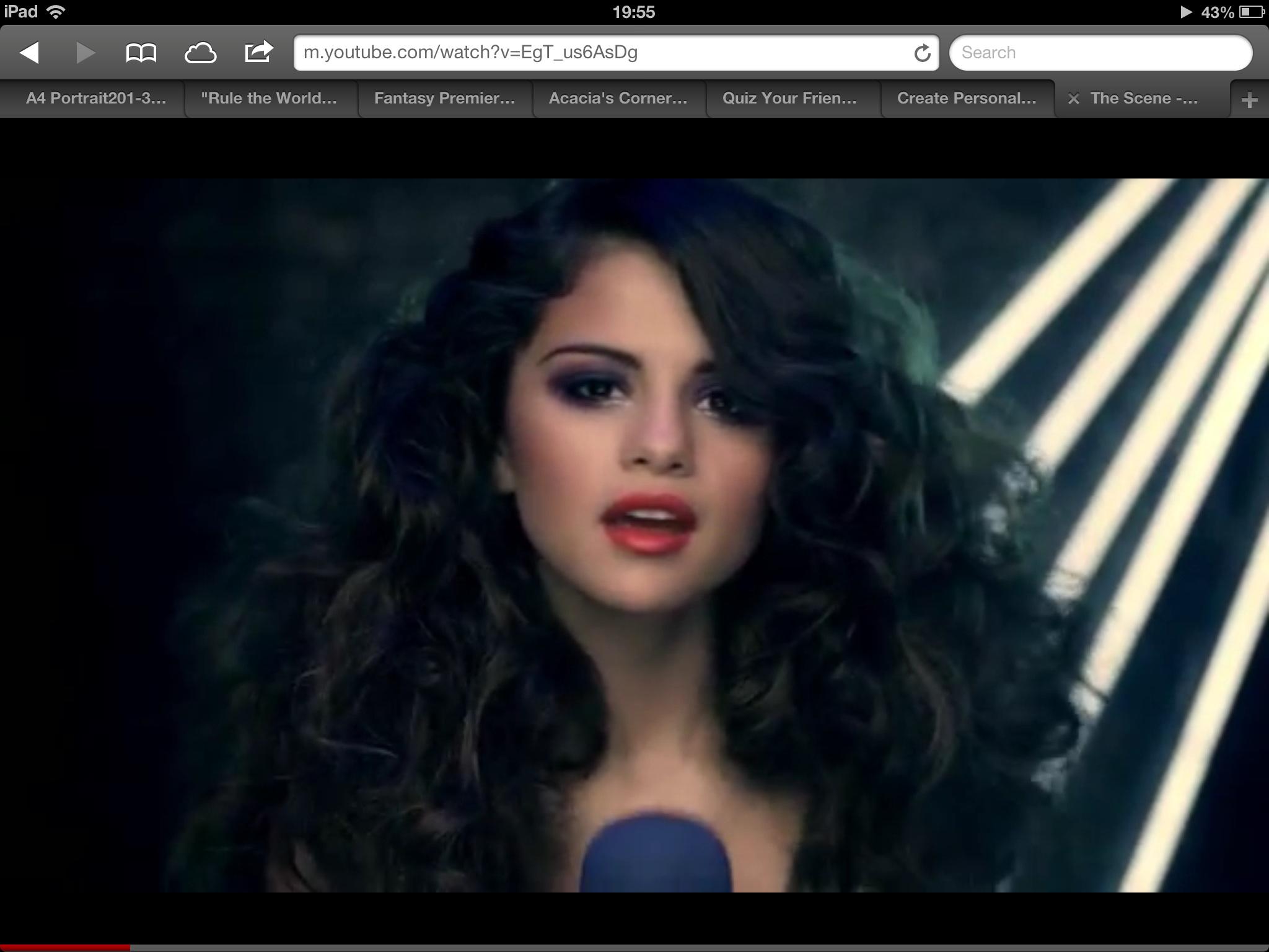 Are you Selena Gomez's favorite color, animal ect. Are you Selena Gomez's favorite color, animal ect.