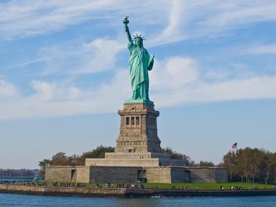 What Does the Statue of Liberty Hold in Her Left Hand?