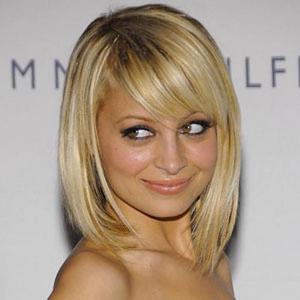 "I think aliens built the pyramids, and I think either them, or their heads are shaped like pyramids. That's how we'll know when they return."                      -Nicole Richie