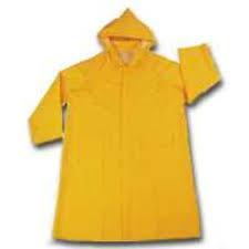 How would you respond to this: "Yo mama so fat, when she wears a yellow raincoat, people yell, "TAXI"  -Anonymous