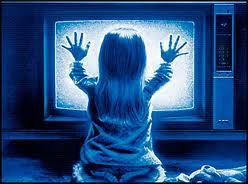 Who played Carol Anne's sister Dana in Poltergeist?