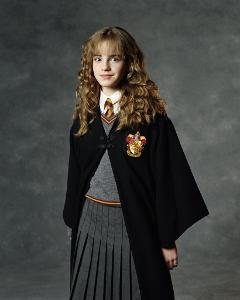 What is The full name of Hermione