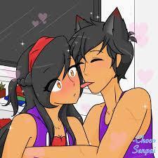 how long is aphmau's and aaron's relationship?