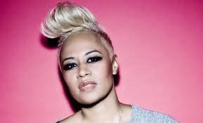 What primary school did the young Emeli go to?