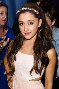What is Ariana's old  Youtube Channel?