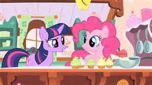 You, Pinkie and Twilight Finish with the Cupcakes.  Pinkie : That was sure fun! Did you like it?