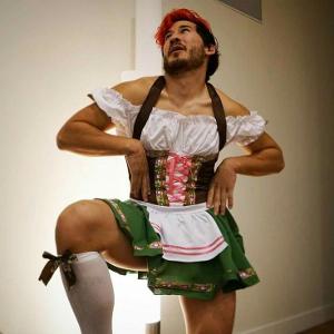 What Kind Of Apron Was Markiplier Wearing During The Video "Markiplier Makes Pancakes" Remember No Cheating!! ;)