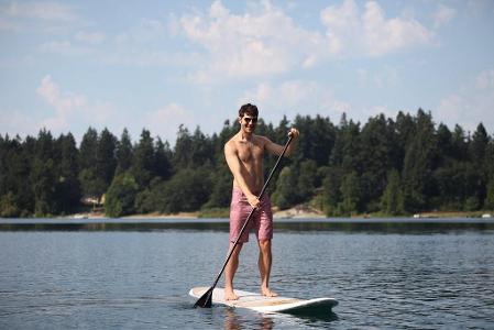 Which activity is NOT commonly done on a paddleboard?