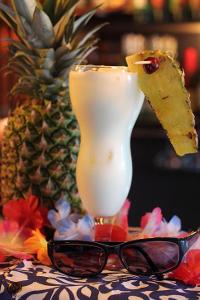 What is the name of a sparkling pina colada?