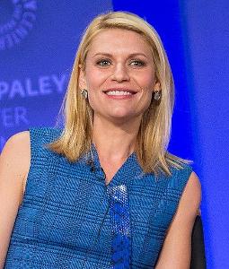 Which TV show features the character Carrie Mathison, a CIA officer with bipolar disorder?