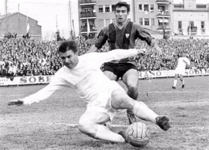 In which country did Ferenc Puskás achieve his most notable goal scoring feats?