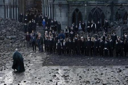 What year did the Battle of Hogwarts of take place?