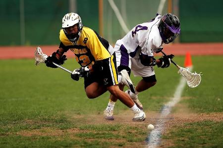 What is the objective of the game of lacrosse?