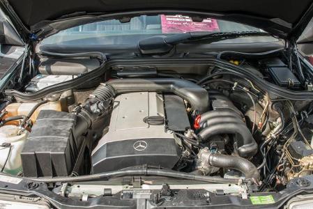 Which engine supplier does Mercedes rely on?