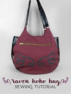 What is the main characteristic of a hobo handbag design?