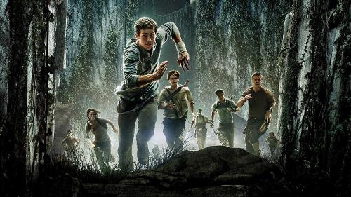 What is the name of the leader of the Gladers in The Maze Runner?