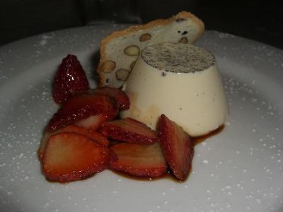 What is the main ingredient of a Panna Cotta dessert?