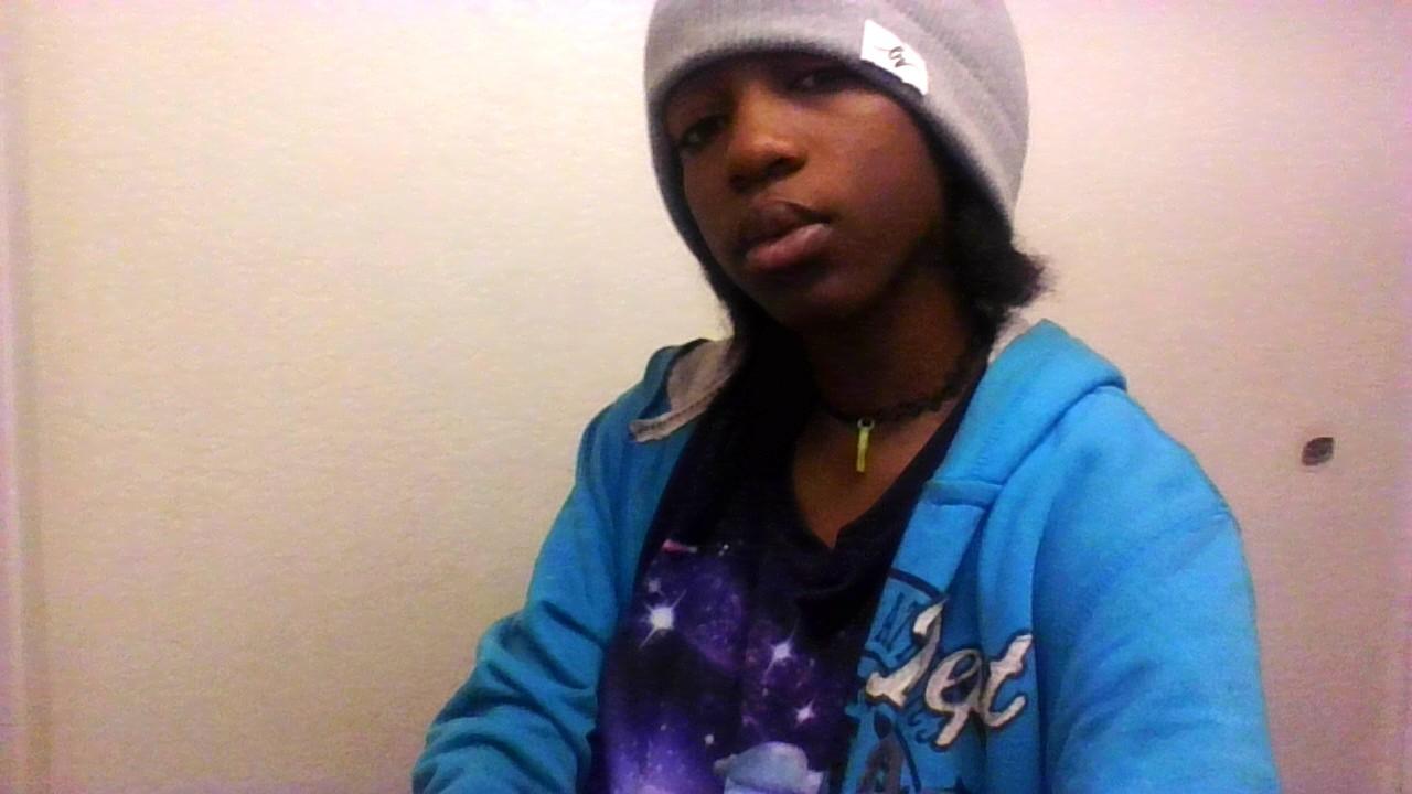 am i ugly ( hehe trick question, if you know me, youll know what to put)
