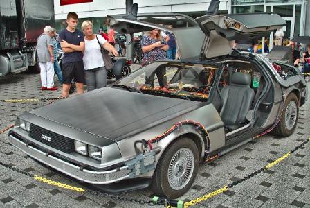 Which sports car was featured in the movie 'Back to the Future'?