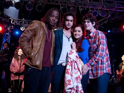 What Boy Of Victorious Is Cute
