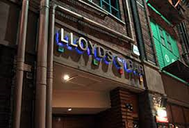 Lloyds bar is off what cresent off Newport road?