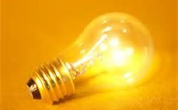 If a bulb were to break in a circuit, which one of these circuits would the other bulbs still be on in?