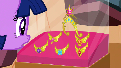 Who's cutie mark does PInkie Pie get in Magical Mystery Cure?