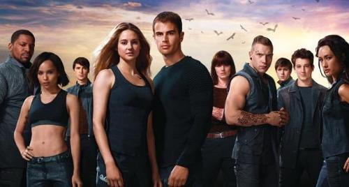 Have you ever read/watched the movie divergent?