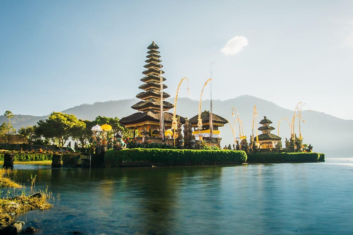 Which vacation destination would you prefer?