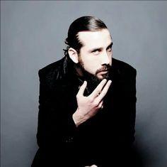 What year was Avi born in?