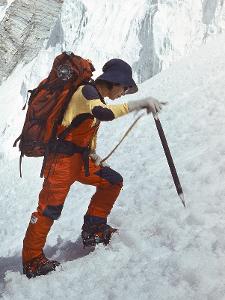 Who was the female climber to set the record for the most summits of Mount Everest?
