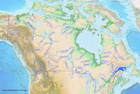 How many countries does the longest river flow through?