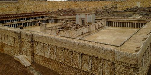 Which ancient king built the First Temple in Jerusalem?