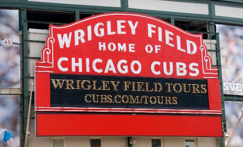 Which team is the biggest rival of the Chicago Cubs?