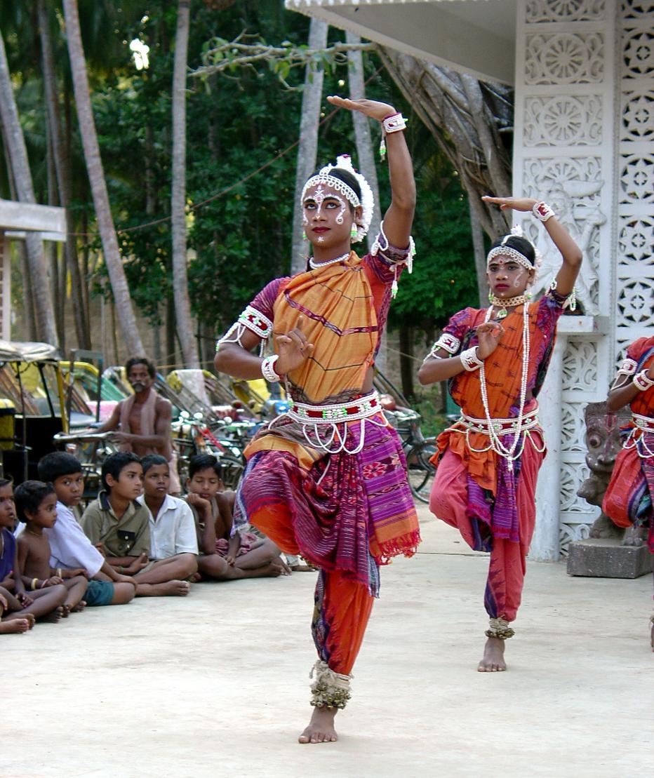 What is a popular traditional dance originating in rural Ireland?