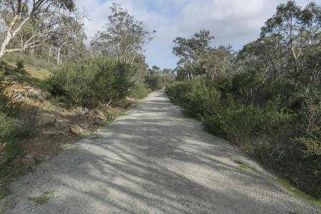 Which trail is considered one of the most scenic routes in Australia?